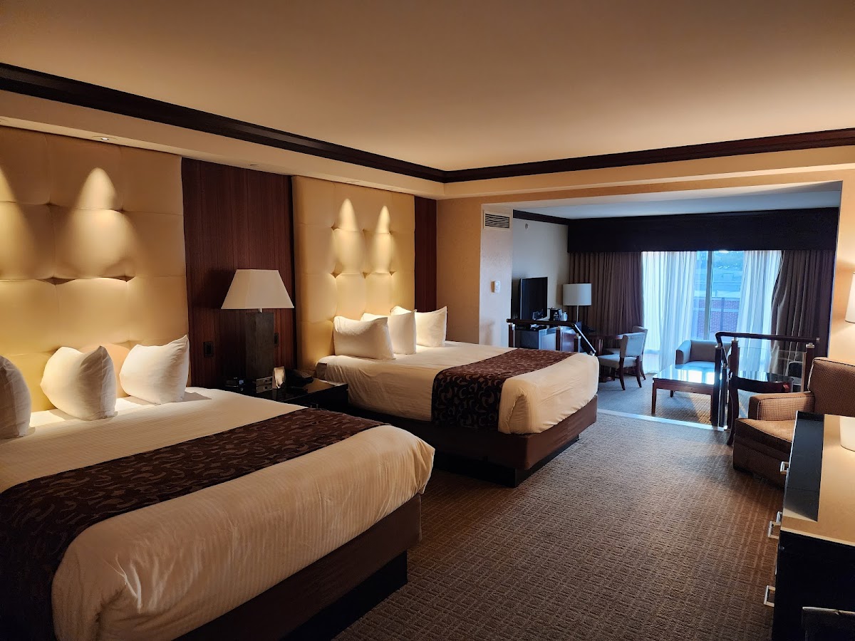 Ameristar Casino Resort Spa St. Charles Rooms 1
