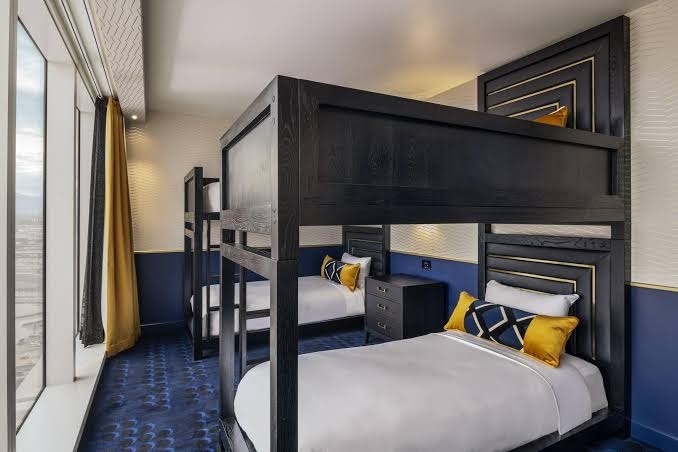 Circa Resort & Casino Rooms 3