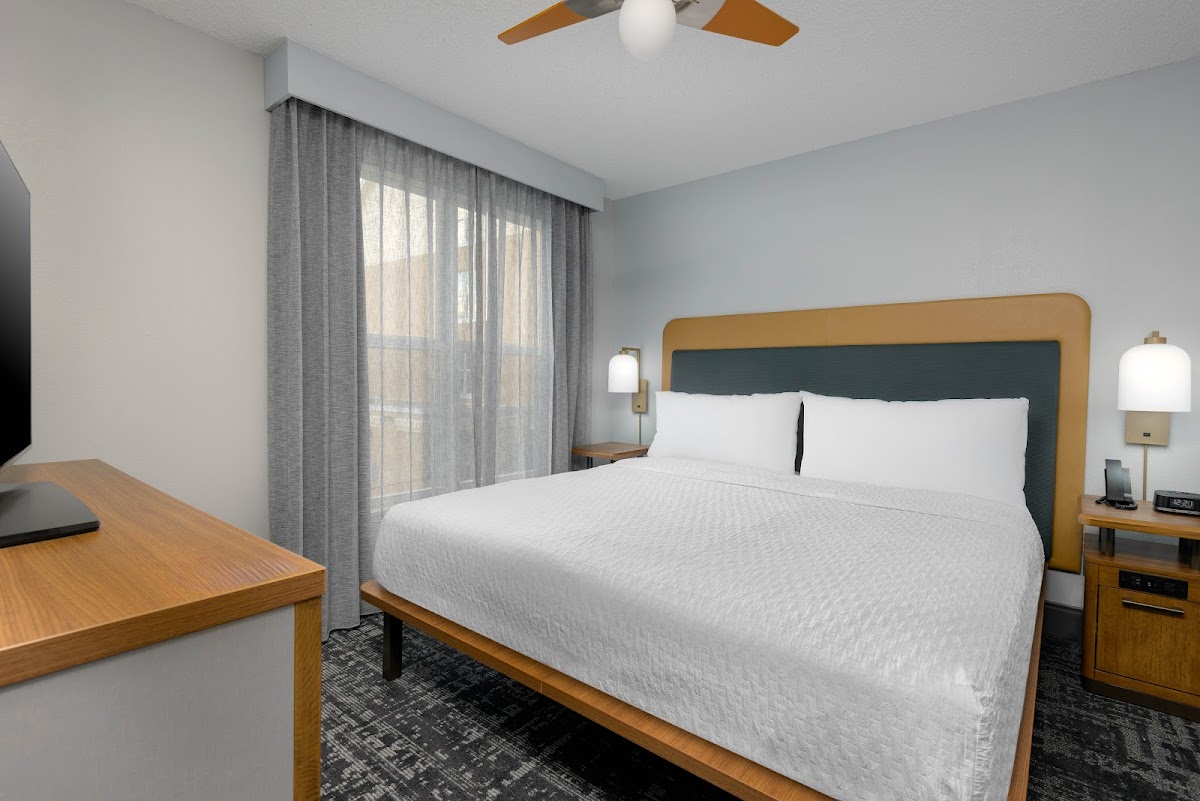 Homewood Suites by Hilton Orlando-UCF Area Rooms 1