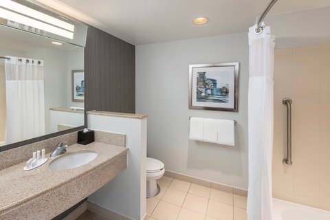 Courtyard by Marriott Philadelphia Valley Forge/Collegeville Rooms 2